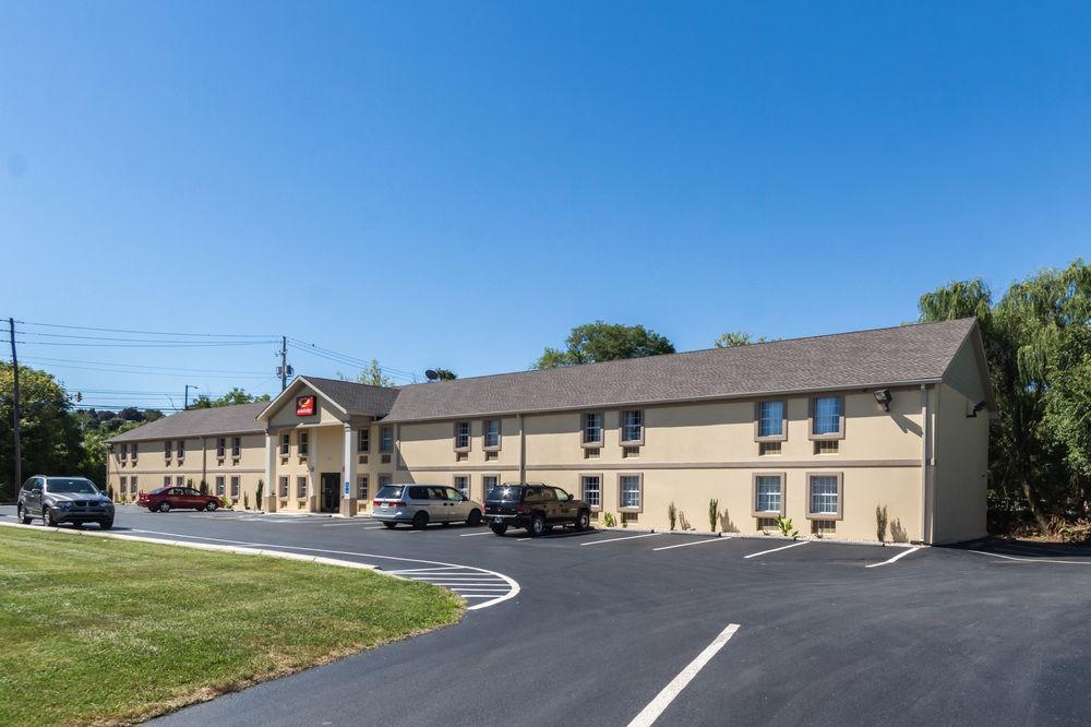 Econo Lodge Harrisburg - Southwest Of Hershey Area Exterior photo
